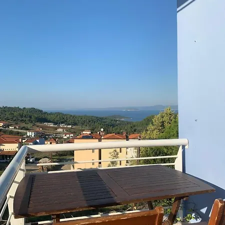 Blue House * Paliouri